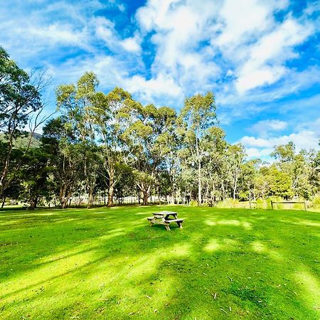 Grampians Chalets ホールズギャップ エクステリア 写真