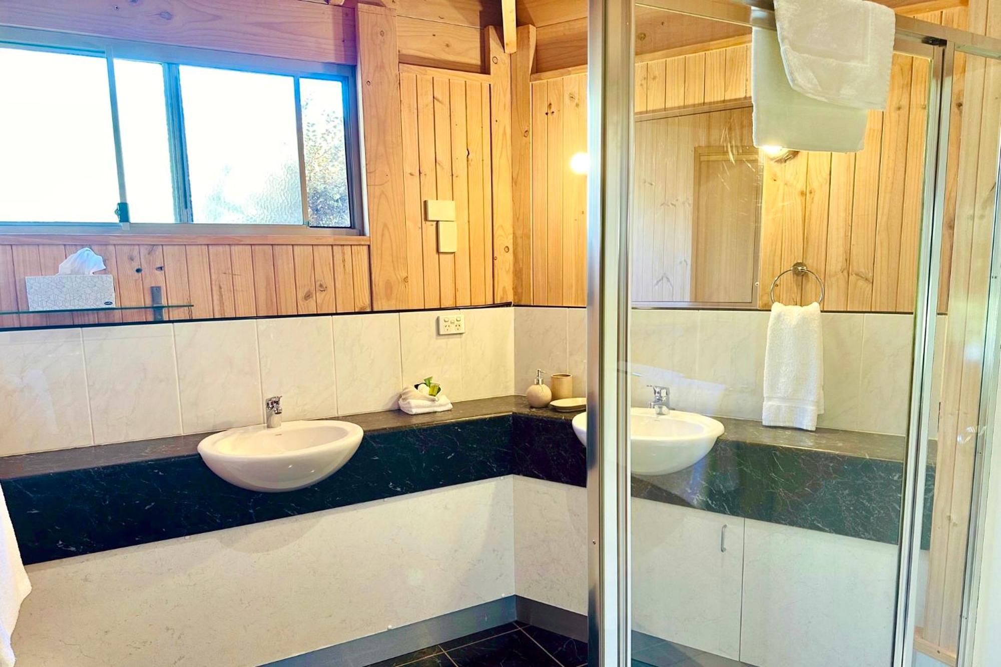 Grampians Chalets ホールズギャップ エクステリア 写真