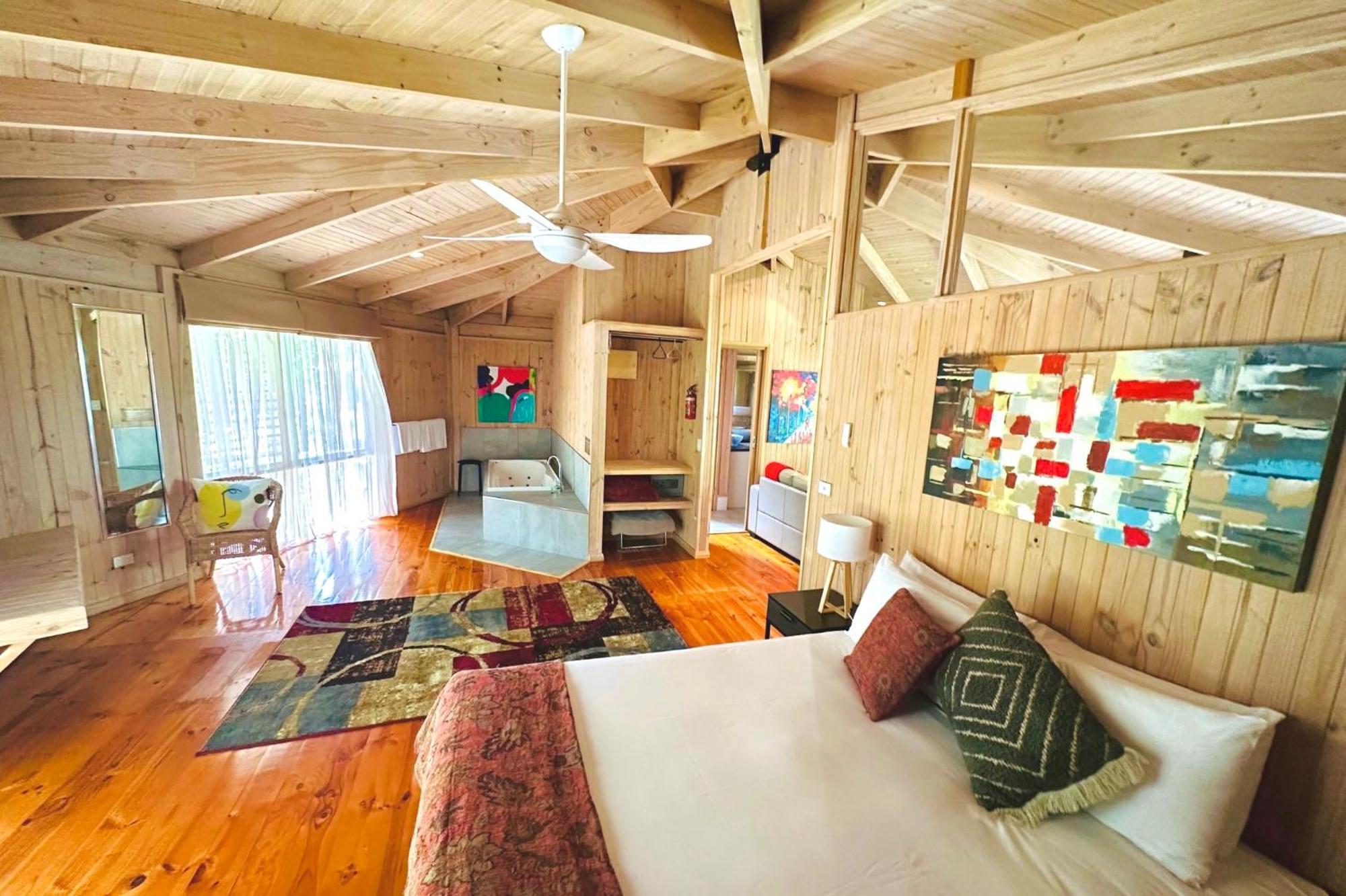 Grampians Chalets ホールズギャップ エクステリア 写真